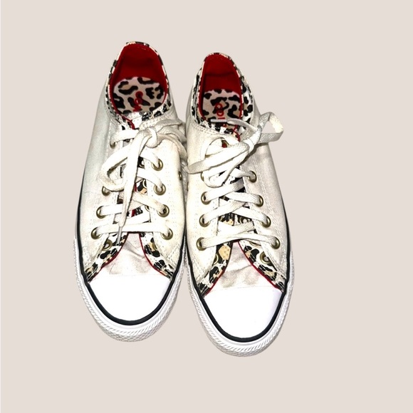 Like new Converse All Star White & Leopard Size 8 - Picture 1 of 5
